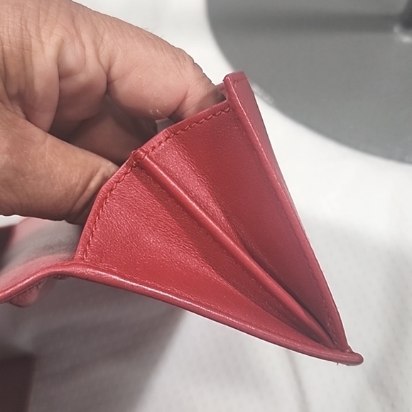 Authentic Gucci Check Book Soft Leather Wallet. - Picture 12 of 17